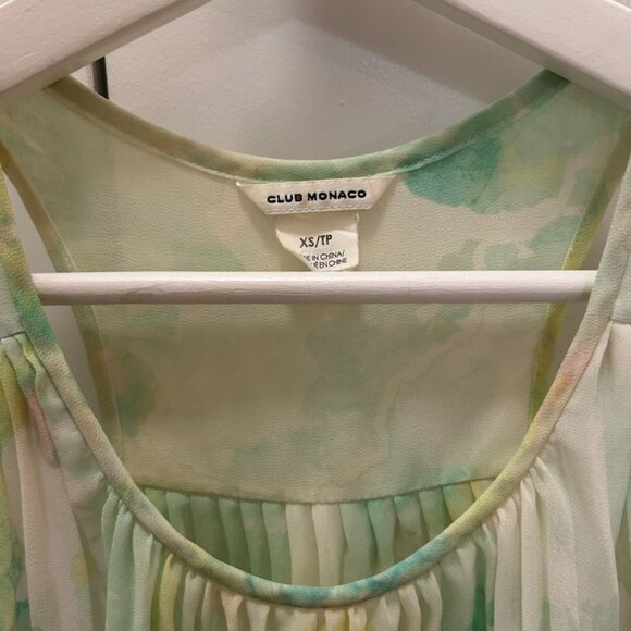 Club Monaco pleated top - Picture 2 of 2